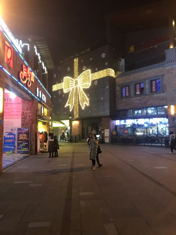 户外大型灯饰
